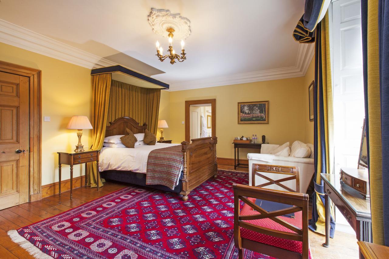 Отель Austwick Hall Экстерьер фото