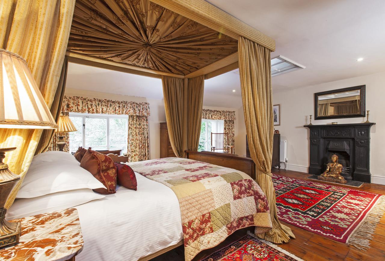 Отель Austwick Hall Экстерьер фото