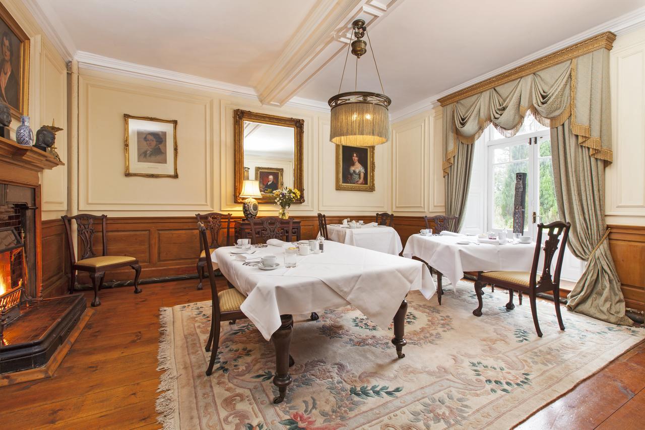 Отель Austwick Hall Экстерьер фото